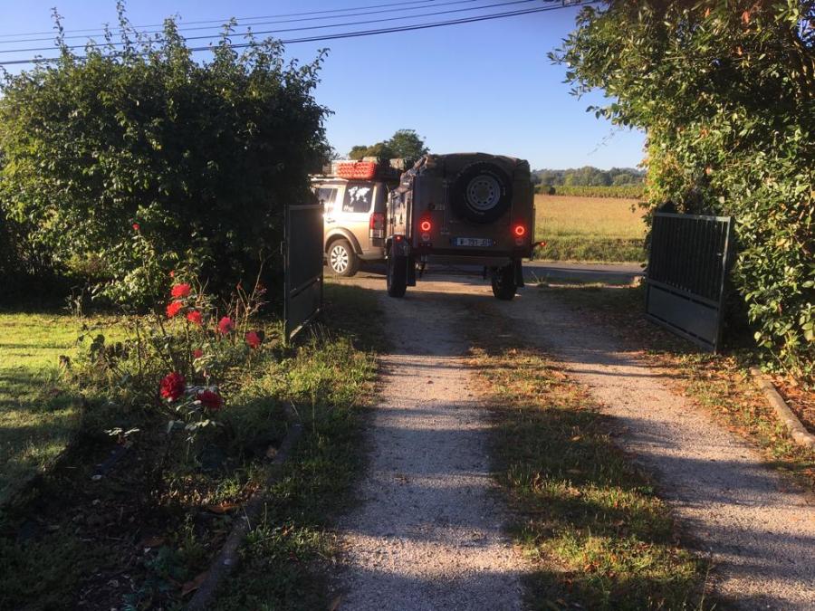 Départ Family on tracks