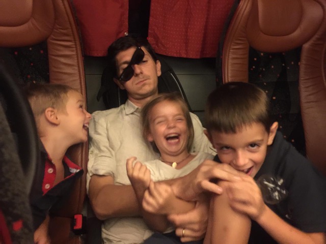 daedc63f-188f-493e-becf-476d800e0dcc